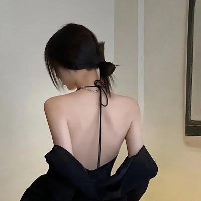 与狼共谋