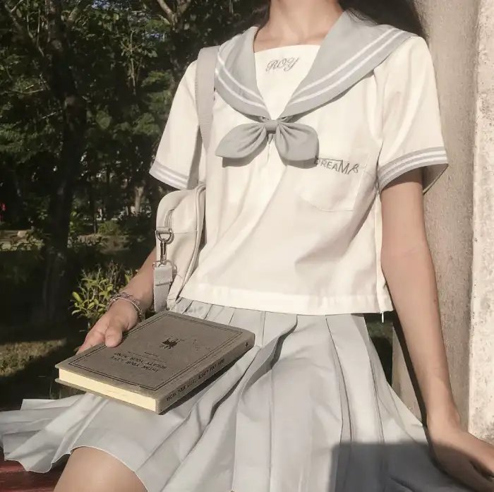 㓥脑行尸